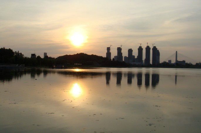 点击跳到上一张