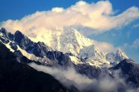 泸沽湖畔沉思:爱情到底是什么