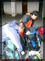 净化心灵的穿越--2006雅拉神山穿越   一路颠簸（成都-中谷）